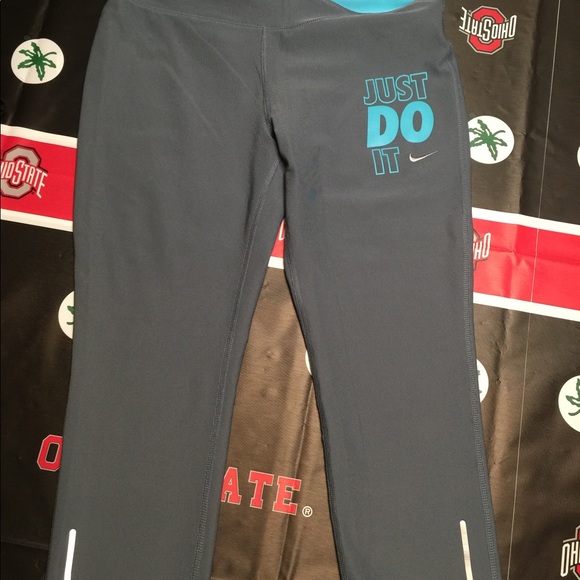 NIKE DRI-FIT Running Crop Capri Leggings Workout Tights MEDIUM - Picture 4 of 10